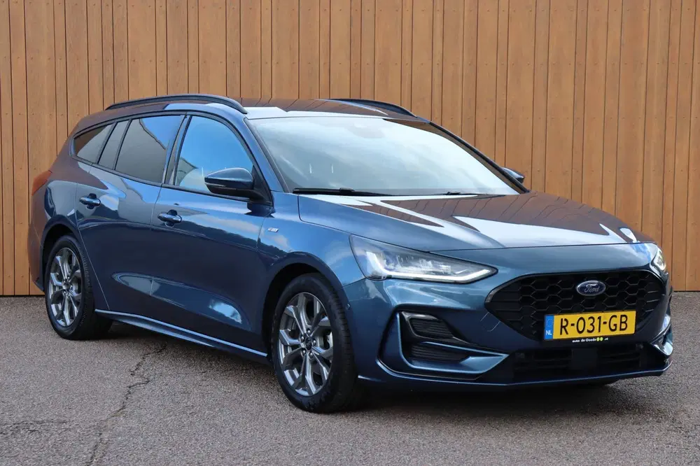 Ford Focus 1.0 EcoBoost Hybrid ST Line X orgNL a-came uit 2022, foto 5