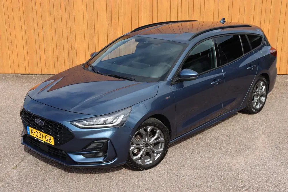 Ford Focus 1.0 EcoBoost Hybrid ST Line X orgNL a-came uit 2022, foto 6