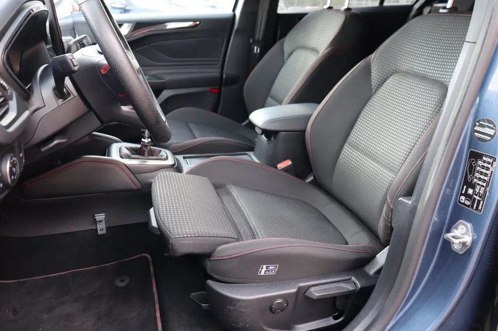 Ford Focus 1.0 EcoBoost Hybrid ST Line X orgNL a-came uit 2022, foto 8