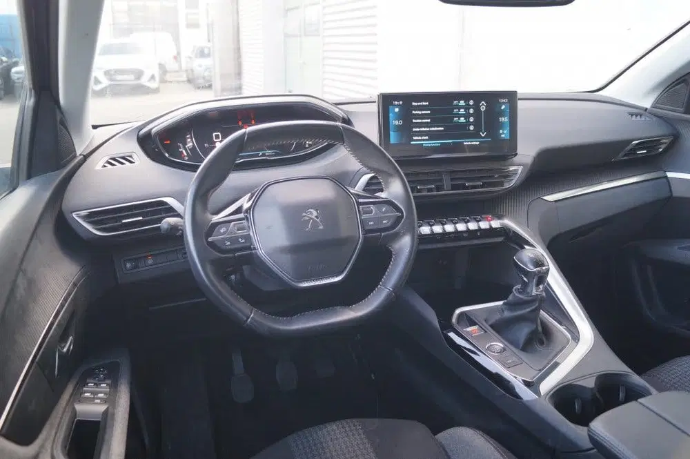 Peugeot 3008 1.2 PureTech 130pk Active Pack Business -N uit 2022, foto 10