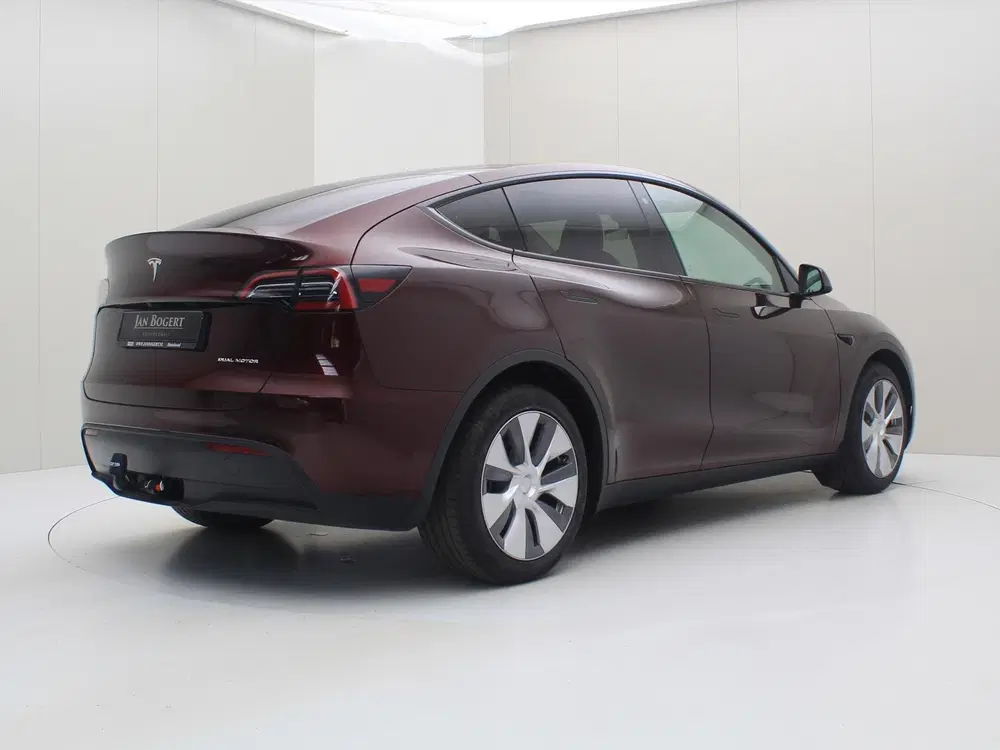 Tesla Model Y Long Range AWD 75kWh 351pk 93.1% SoH [ TRE uit 2023, foto 2