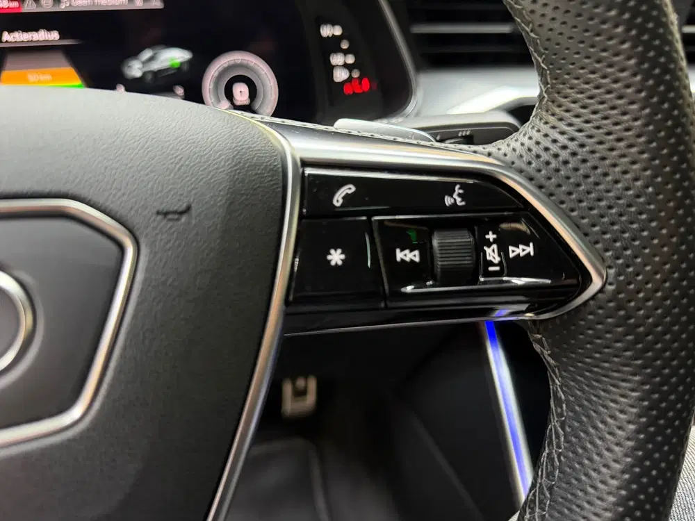 Audi A6 55 TFSI e quattro Pro Line S Competition B uit 2023, foto 12
