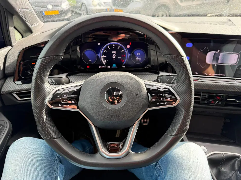 Volkswagen Golf 1.5 TSI R-Line Panodak uit 2020, foto 15