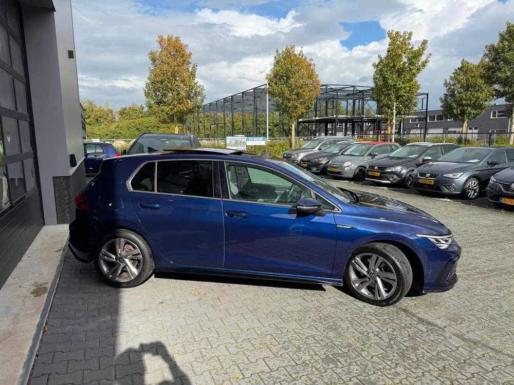 Volkswagen Golf 1.5 TSI R-Line Panodak uit 2020, foto 6