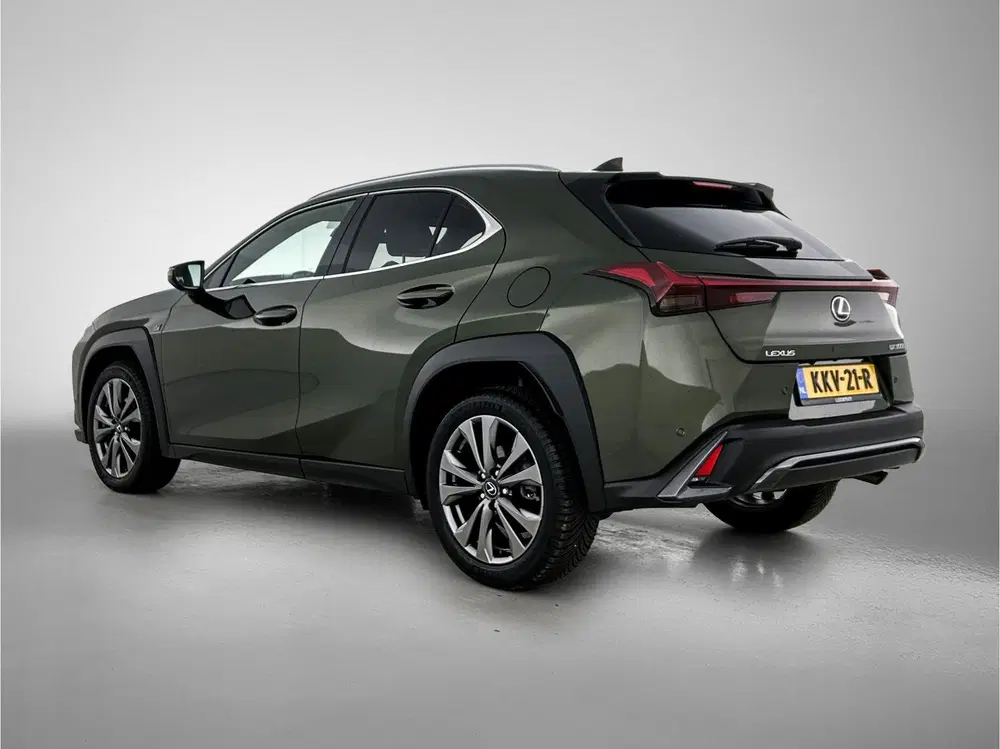 Lexus UX 300h F SPORT Design uit 2025, foto 14