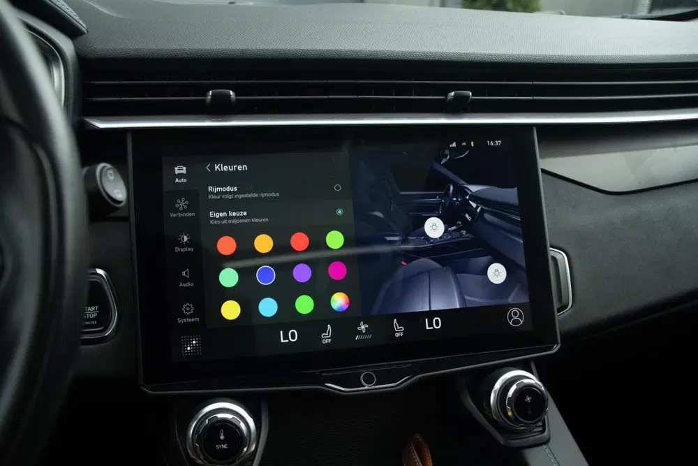 Lynk & Co 01 1.5 uit 2022, foto 12