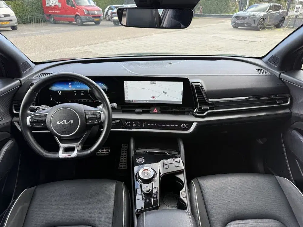 Kia Sportage 1.6 T-GDi 265PK PHEV GT-PlusLine uit 2022, foto 10