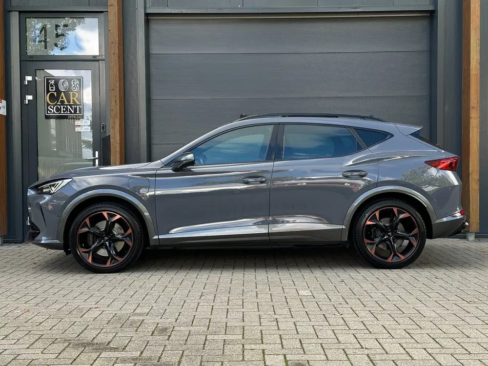 Cupra Formentor 1.4 e-Hybrid VZ Copper Edition Pano uit 2023, foto 4