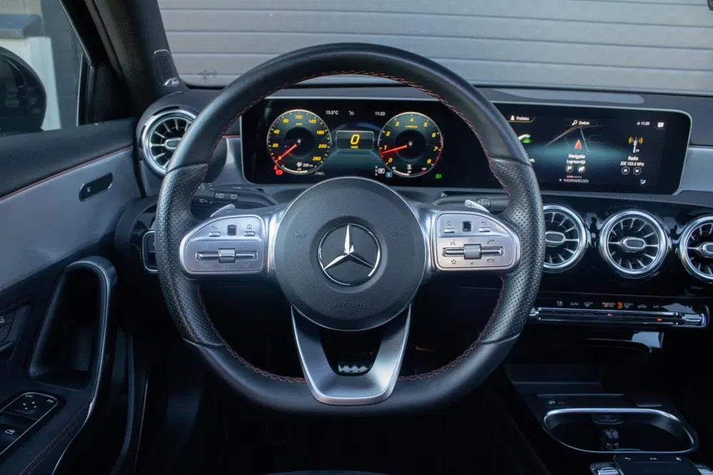 Mercedes-Benz A-Klasse 250 Premium Plus PANO CAMERA BURMESTE uit 2020, foto 11
