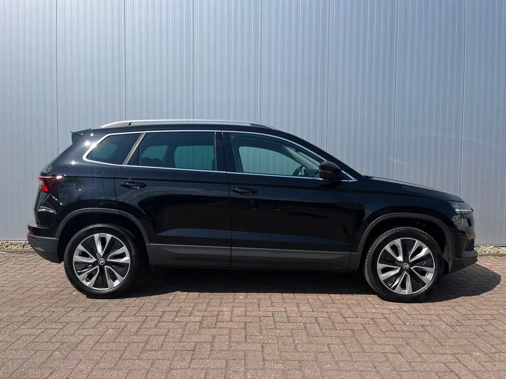 Skoda Karoq 1.5 TSI ACT Sportline Business uit 2023, foto 9
