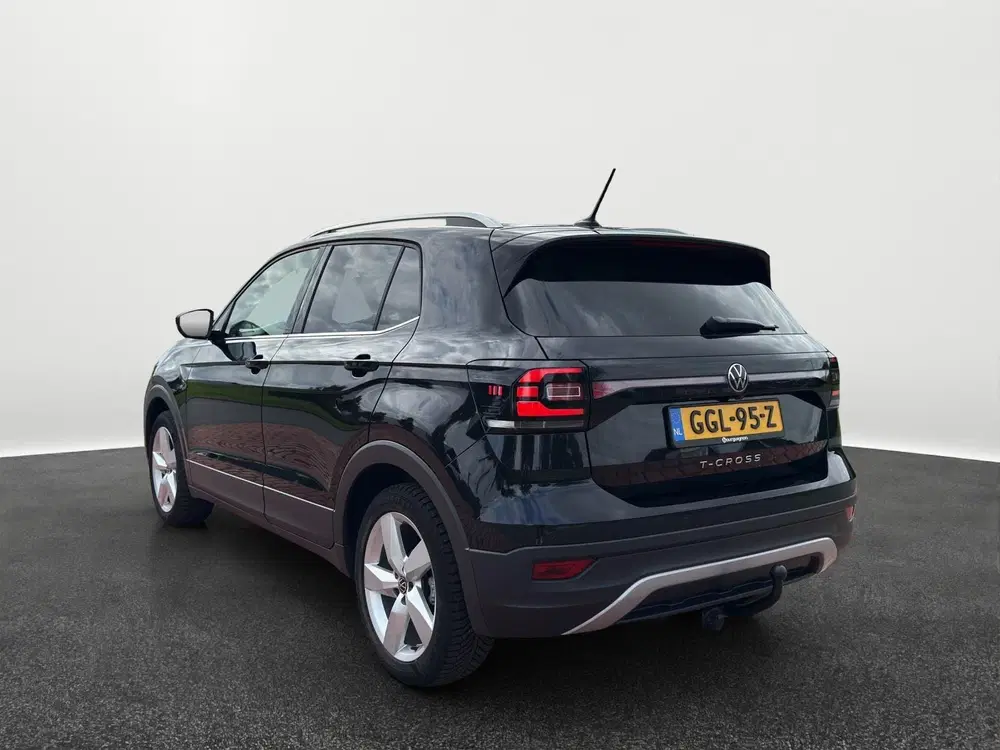 Volkswagen T-Cross 1.5 TSI Style Business R uit 2021, foto 2
