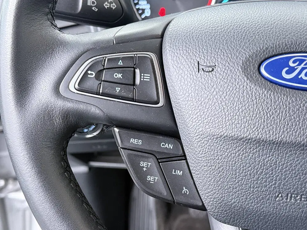 Ford EcoSport EcoBoost Trend Ultimate uit 2019, foto 15