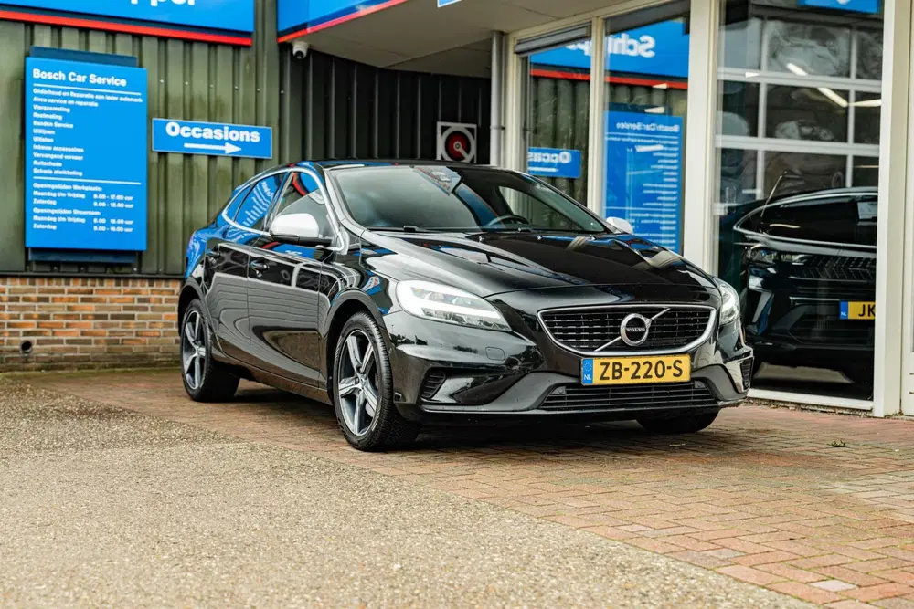 Volvo V40 1.5 T3 Polar+ Sport uit 2019, foto 2