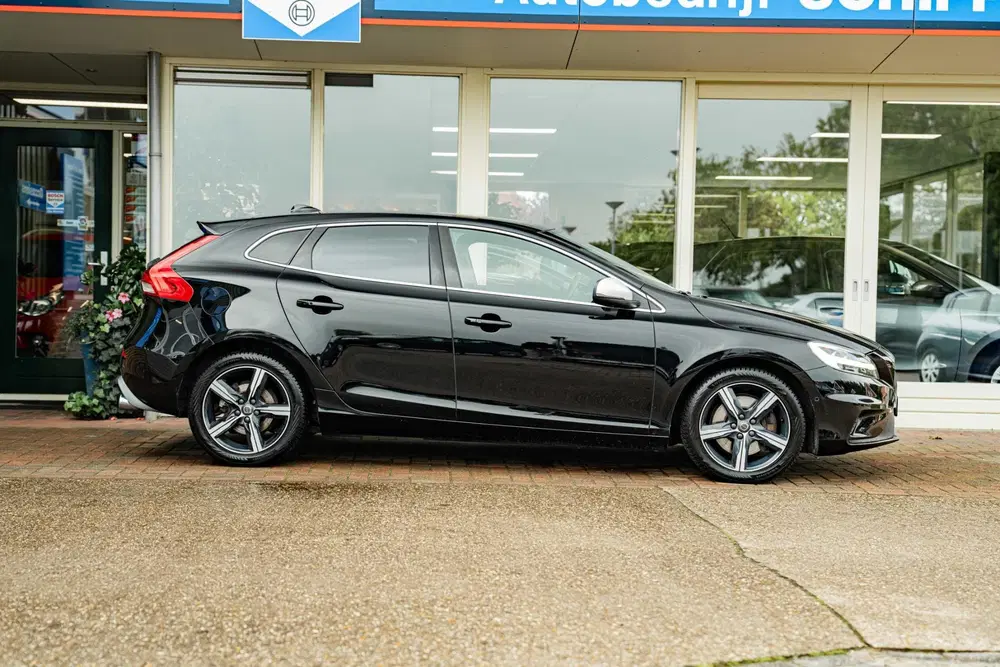 Volvo V40 1.5 T3 Polar+ Sport uit 2019, foto 3