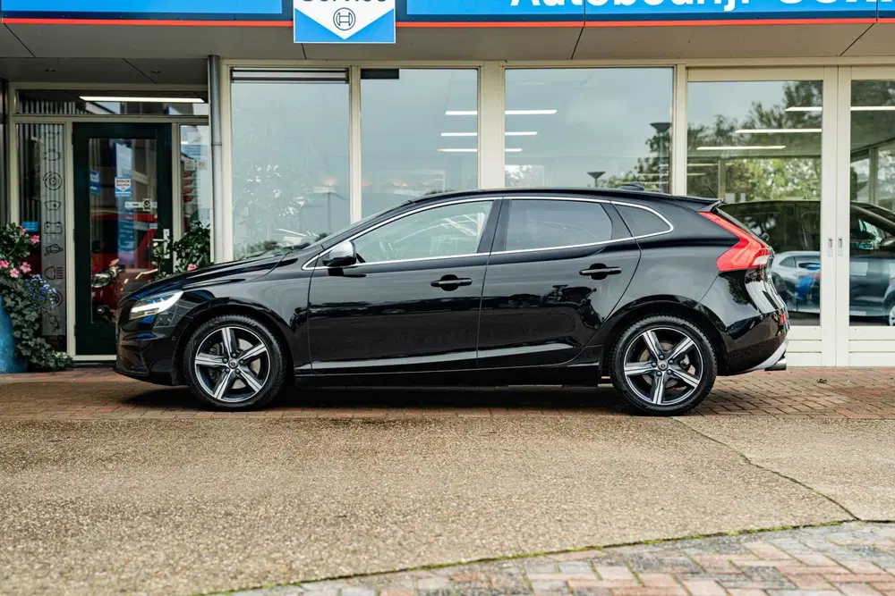 Volvo V40 1.5 T3 Polar+ Sport uit 2019, foto 5