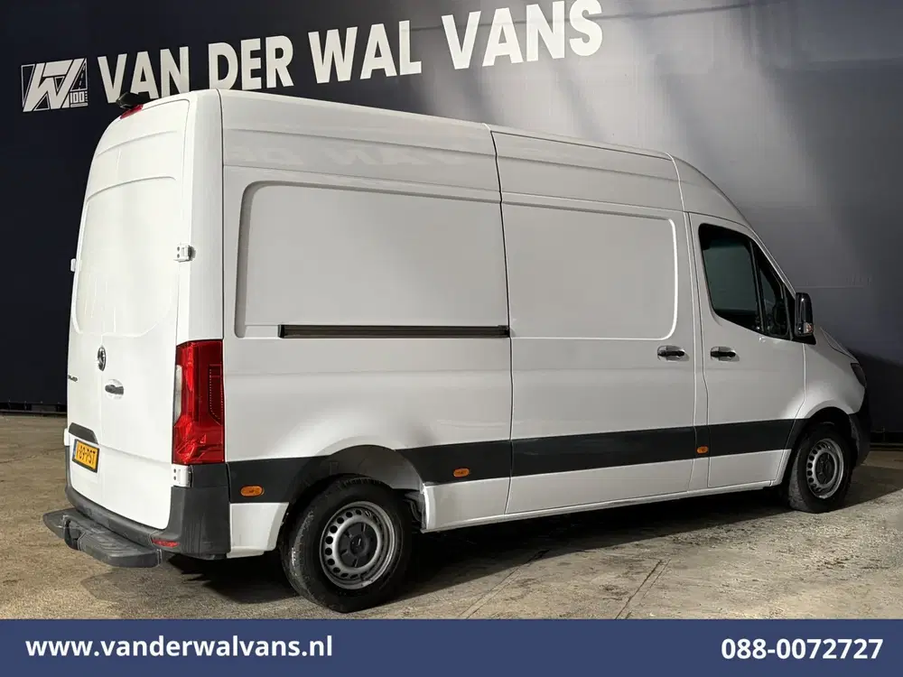 Mercedes-Benz Sprinter 211 CDI L2H2 Euro6 Airco uit 2023, foto 8