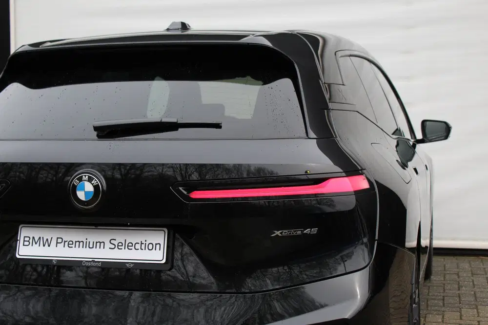 BMW iX xDrive45 M Sport uit 2025, foto 11