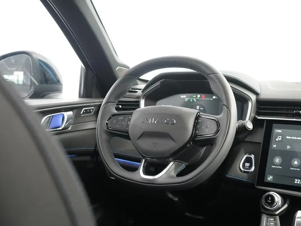 Lynk & Co 01 1.5 uit 2023, foto 8