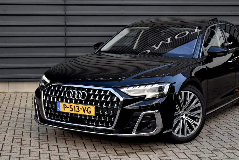 Audi A8 60 TFSI e Quattro uit 2022, foto 10