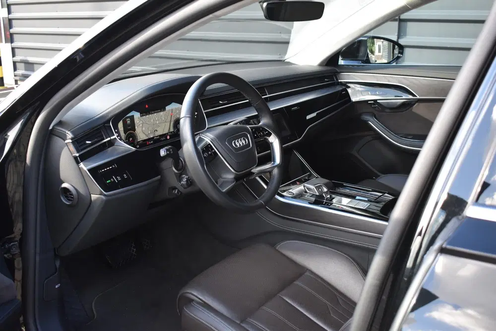 Audi A8 60 TFSI e Quattro uit 2022, foto 13