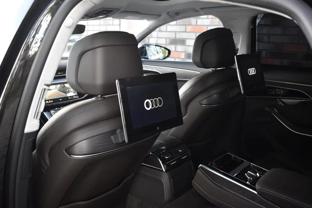 Audi A8 60 TFSI e Quattro uit 2022, foto 8