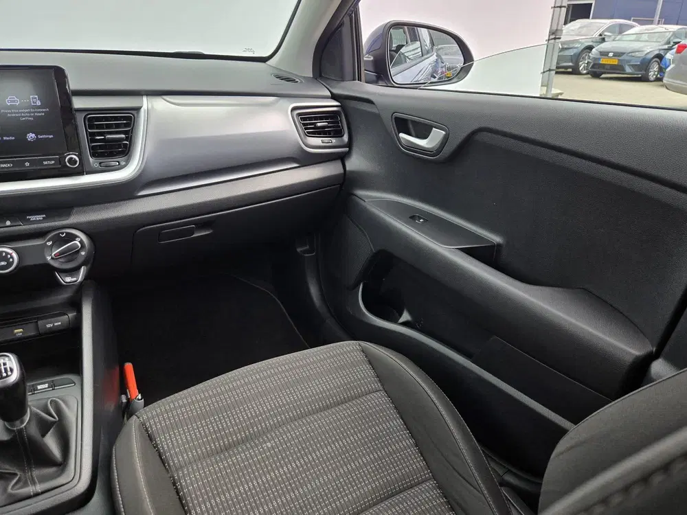 Kia Stonic 1.0 T-GDi MHEV DynamicLine NL-AUTO uit 2022, foto 11