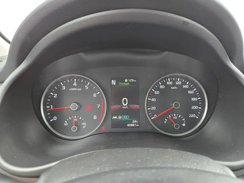 Kia Stonic 1.0 T-GDi MHEV DynamicLine NL-AUTO uit 2022, foto 4