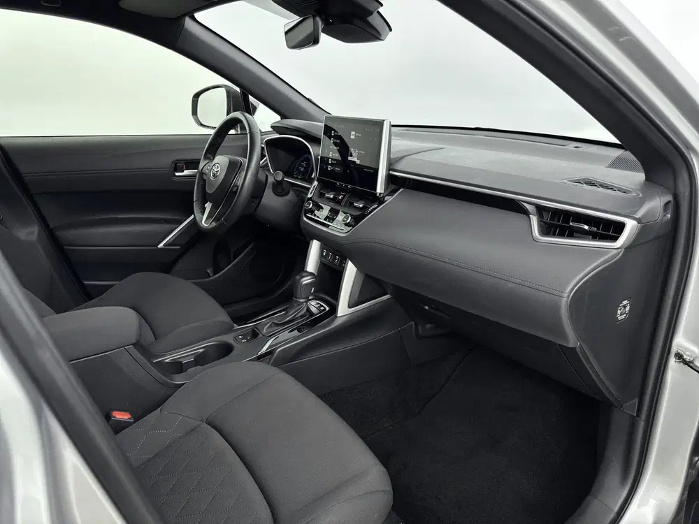 Toyota Corolla Cross Hybrid 140 Dynamic Limited uit 2024, foto 6