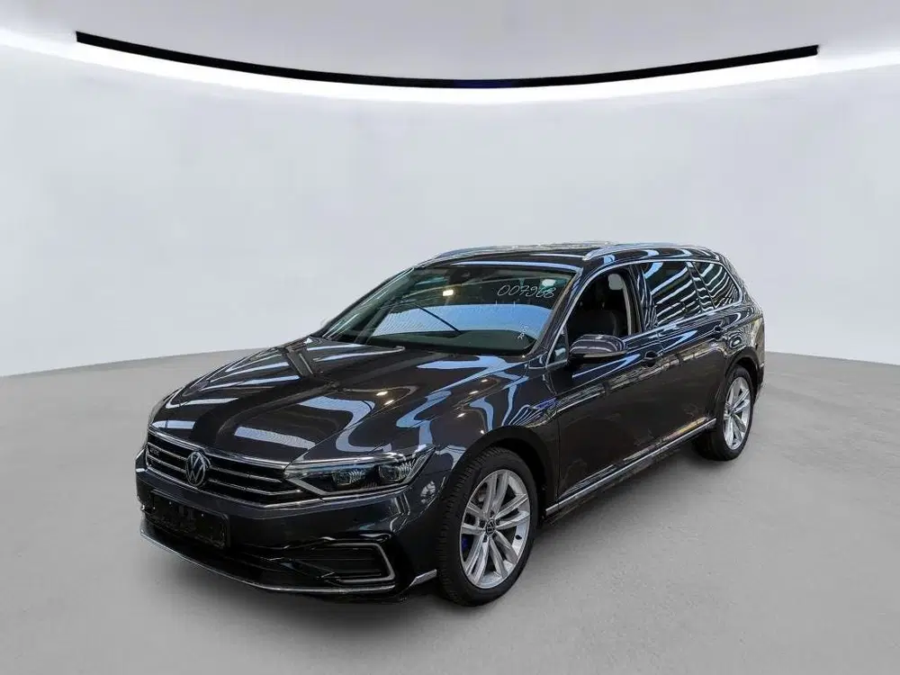 Volkswagen Passat 1.4 TSI PHEV GTE Camera I Trekhaak uit 2021, foto 2
