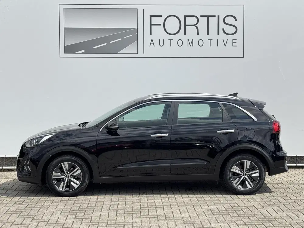 Kia Niro 1.6 GDi Hybrid DynamicLine NL-AUTO uit 2019, foto 4