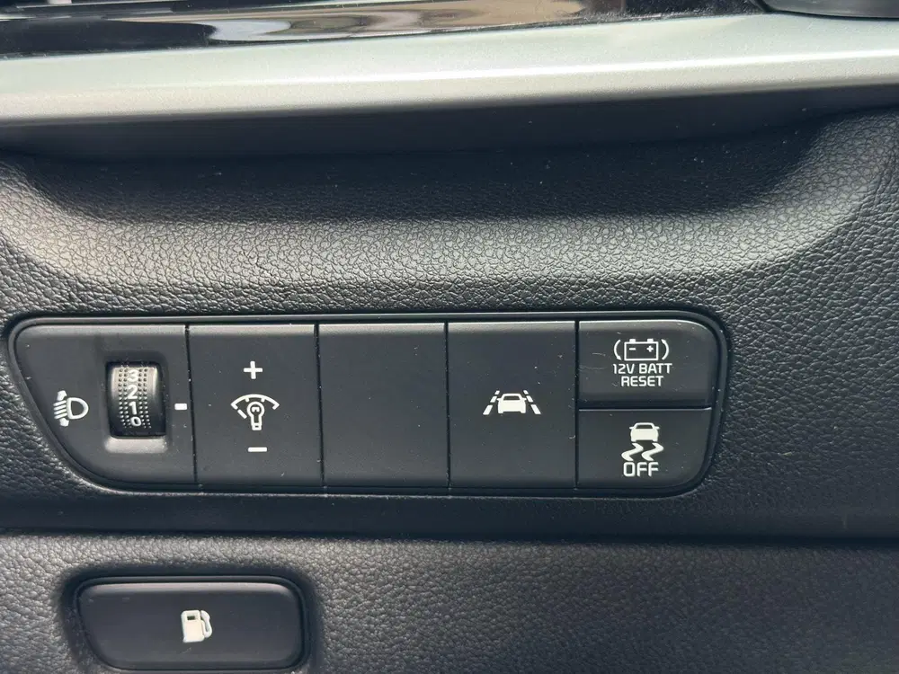 Kia Niro 1.6 GDi Hybrid DynamicLine NL-AUTO uit 2019, foto 9