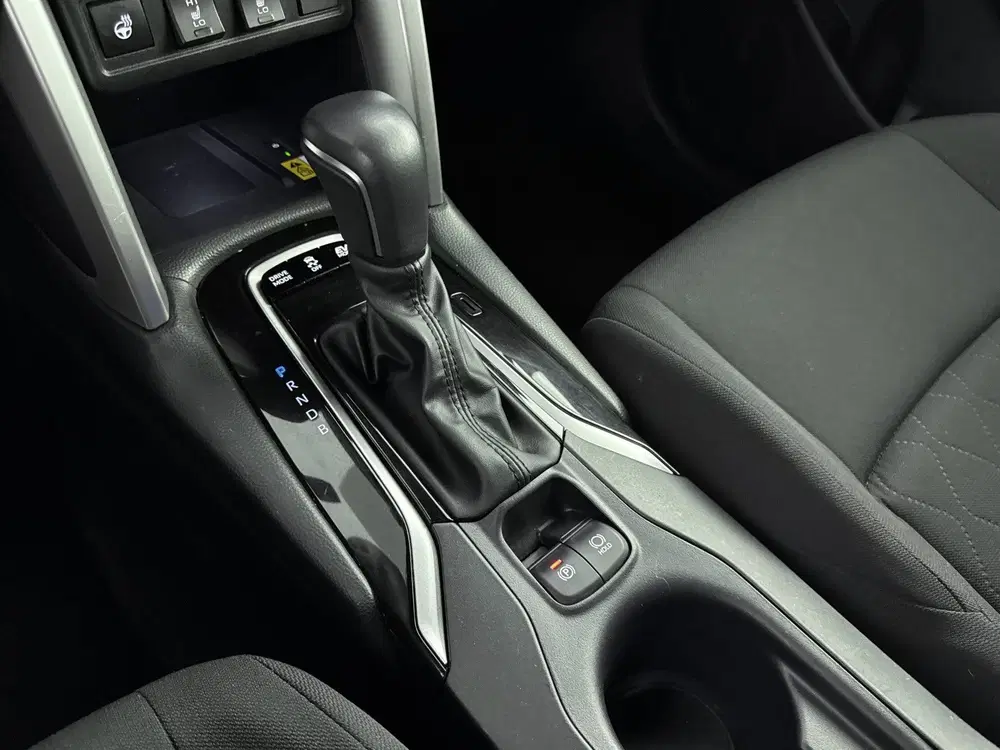 Toyota Corolla Cross Hybrid 140 Style uit 2024, foto 10