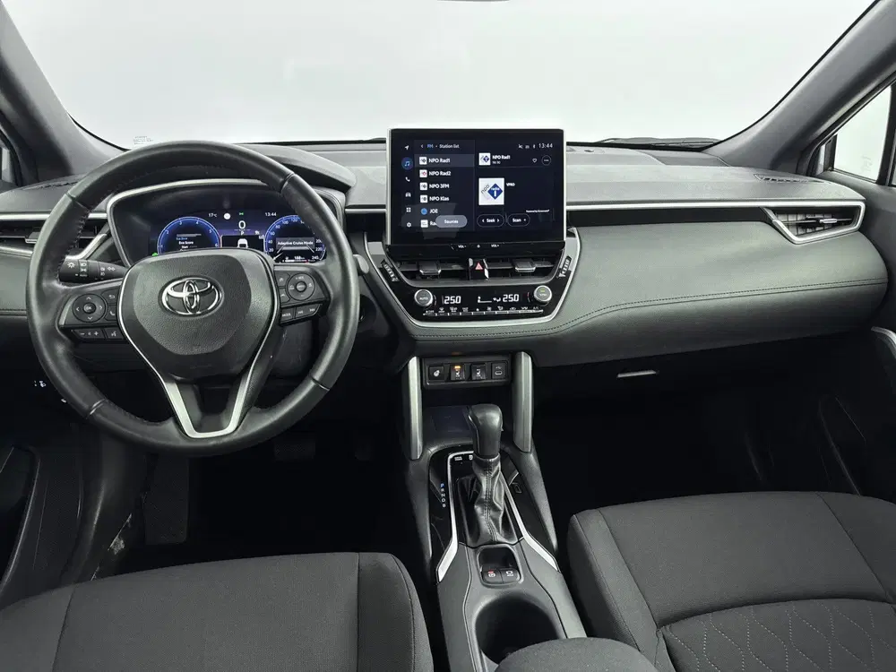 Toyota Corolla Cross Hybrid 140 Style uit 2024, foto 4