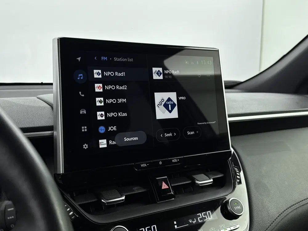 Toyota Corolla Cross Hybrid 140 Style uit 2024, foto 7