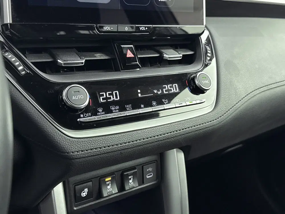 Toyota Corolla Cross Hybrid 140 Style uit 2024, foto 9