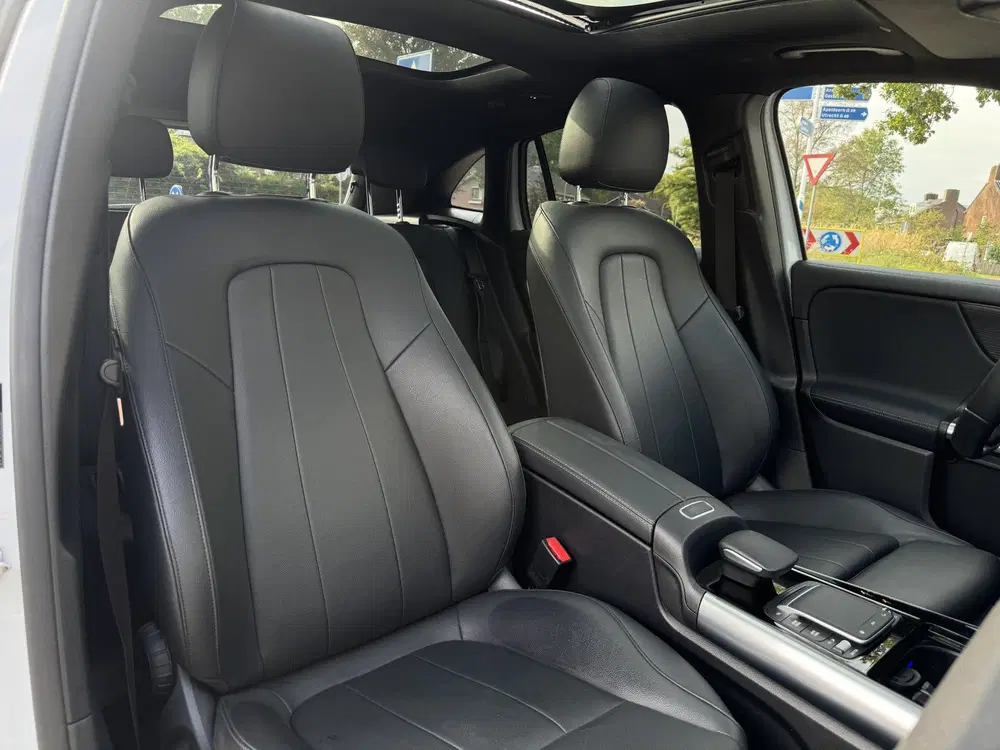 Mercedes-Benz EQA 250 Luxury Line 67 kWh Burmester uit 2022, foto 3