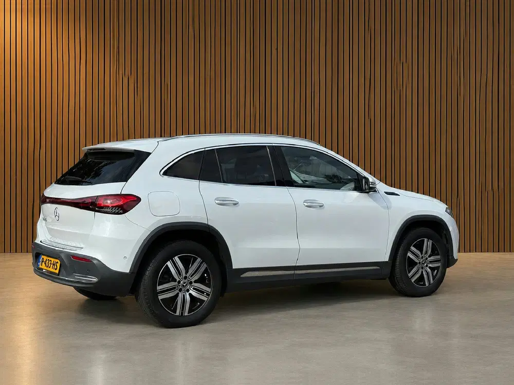 Mercedes-Benz EQA 250 Luxury Line 67 kWh Burmester uit 2022, foto 5