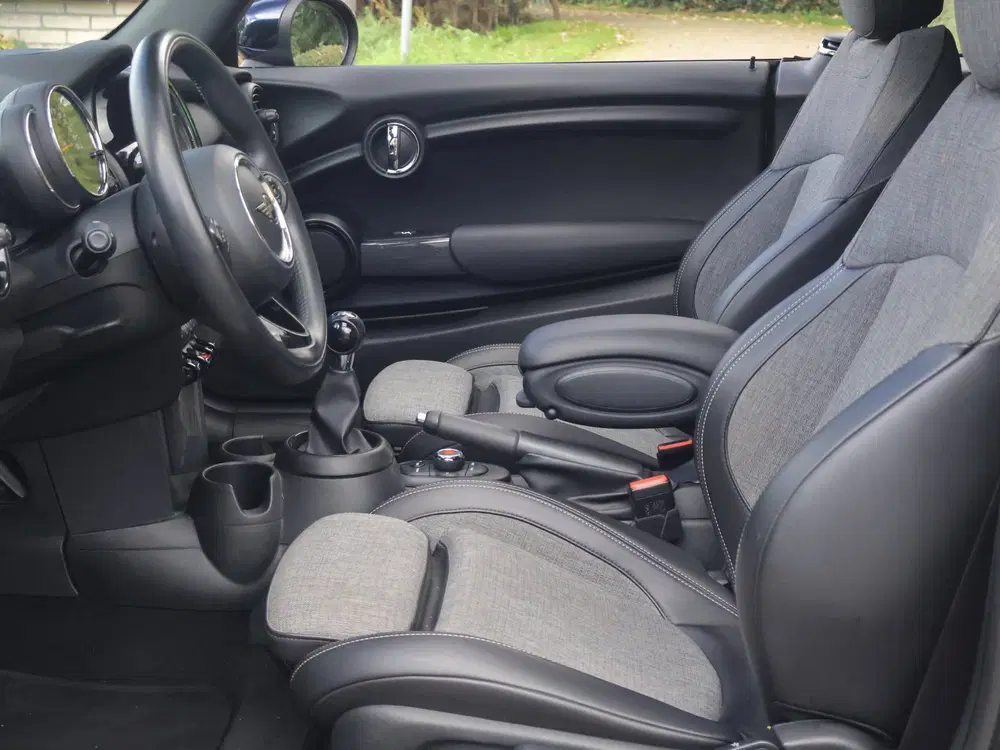 Mini Cabrio 1.5 Cooper One Stoelverw uit 2020, foto 10