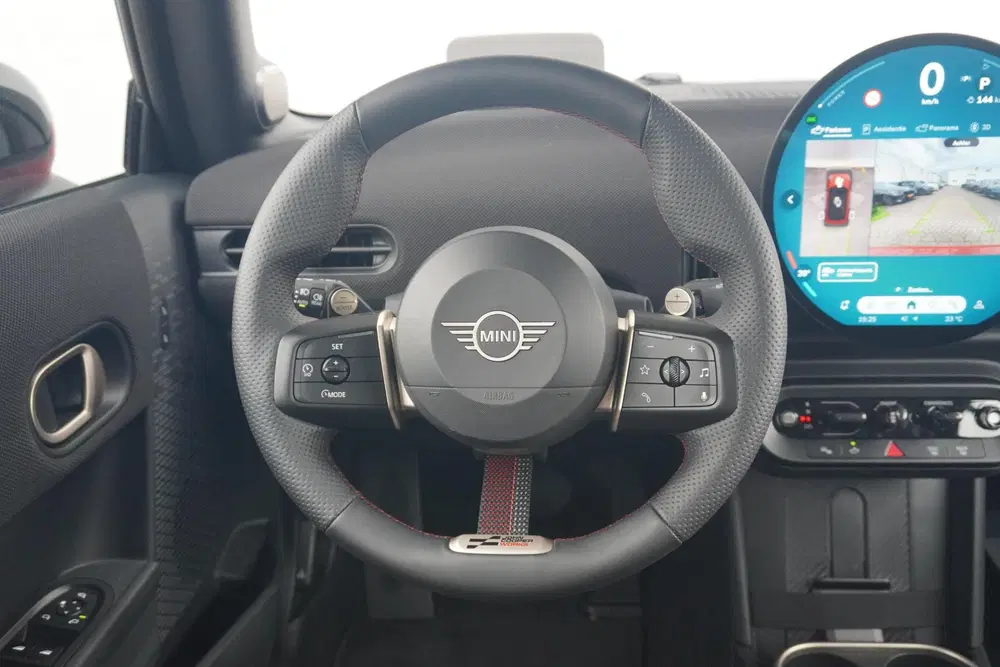 Mini Cabrio Cooper C uit 2025, foto 15