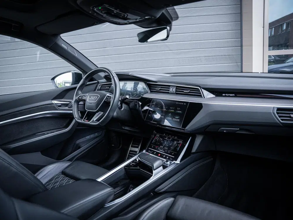 Audi SQ8 S 504PK quattro 115 kWh uit 2024, foto 13