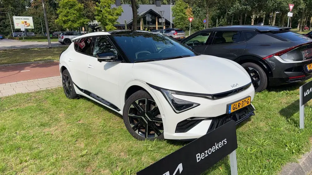 Kia EV6 GT-Line 84 kWh uit 2024, foto 2