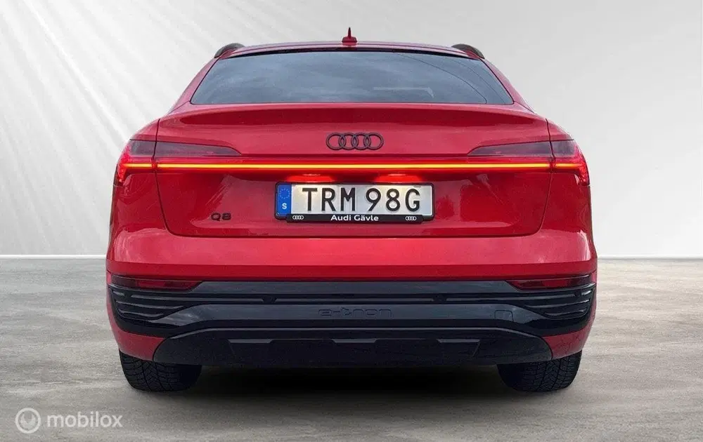 Audi Q8 50 quattro S Edition 95kWh uit 2023, foto 5