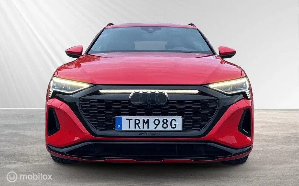 Audi Q8 50 quattro S Edition 95kWh uit 2023, foto 9