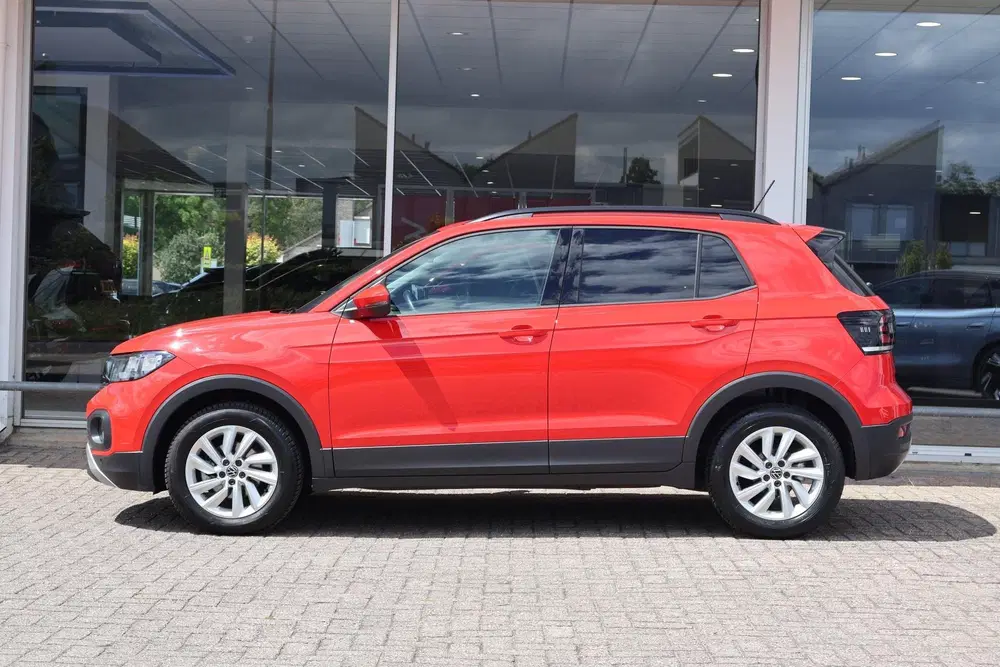 Volkswagen T-Cross 1.0 TSI 110pk DSG Life uit 2021, foto 14