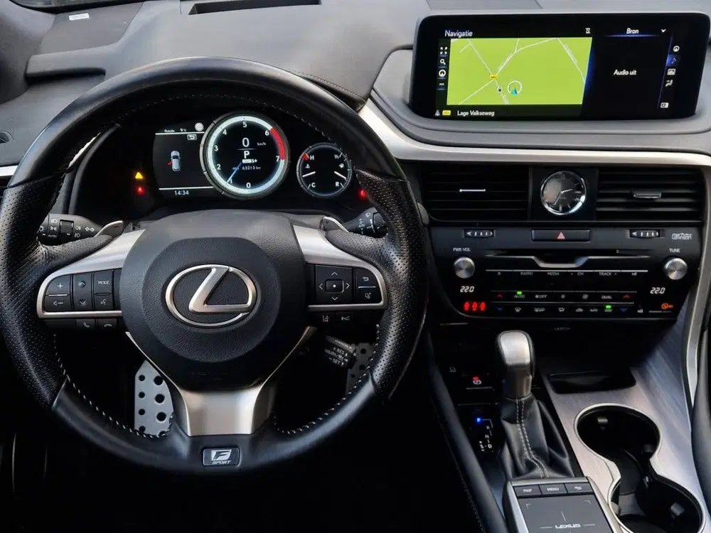 Lexus RX F Sport AWD uit 2021, foto 5