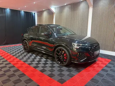 Audi Q3 TFSI RS 400 pk BJ 2024 Pano uit 2024