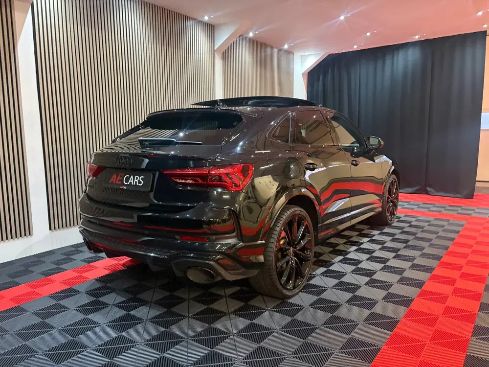 Audi Q3 TFSI RS 400 pk BJ 2024 Pano uit 2024, foto 3