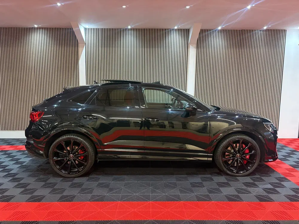 Audi Q3 TFSI RS 400 pk BJ 2024 Pano uit 2024, foto 4