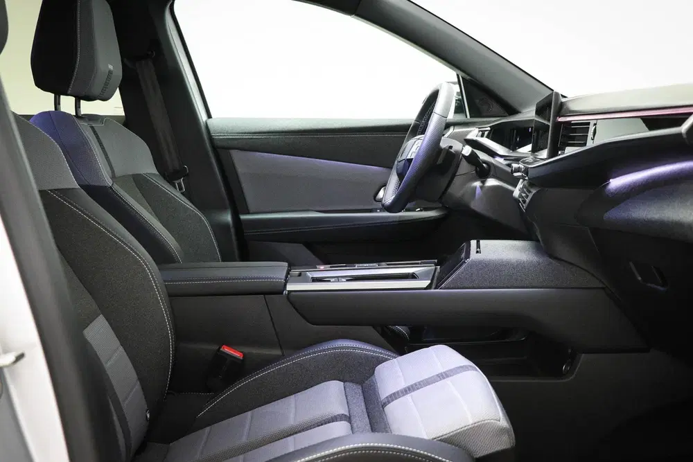 Opel Grandland 1.2 Turbo Hybrid GS uit 2025, foto 10