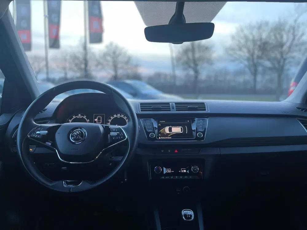 Skoda Fabia 1.0 TSI Ambition uit 2022, foto 11